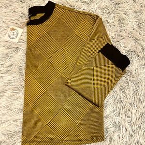 3/$15 ✨ Forever 21 boxy long sleeve shirt